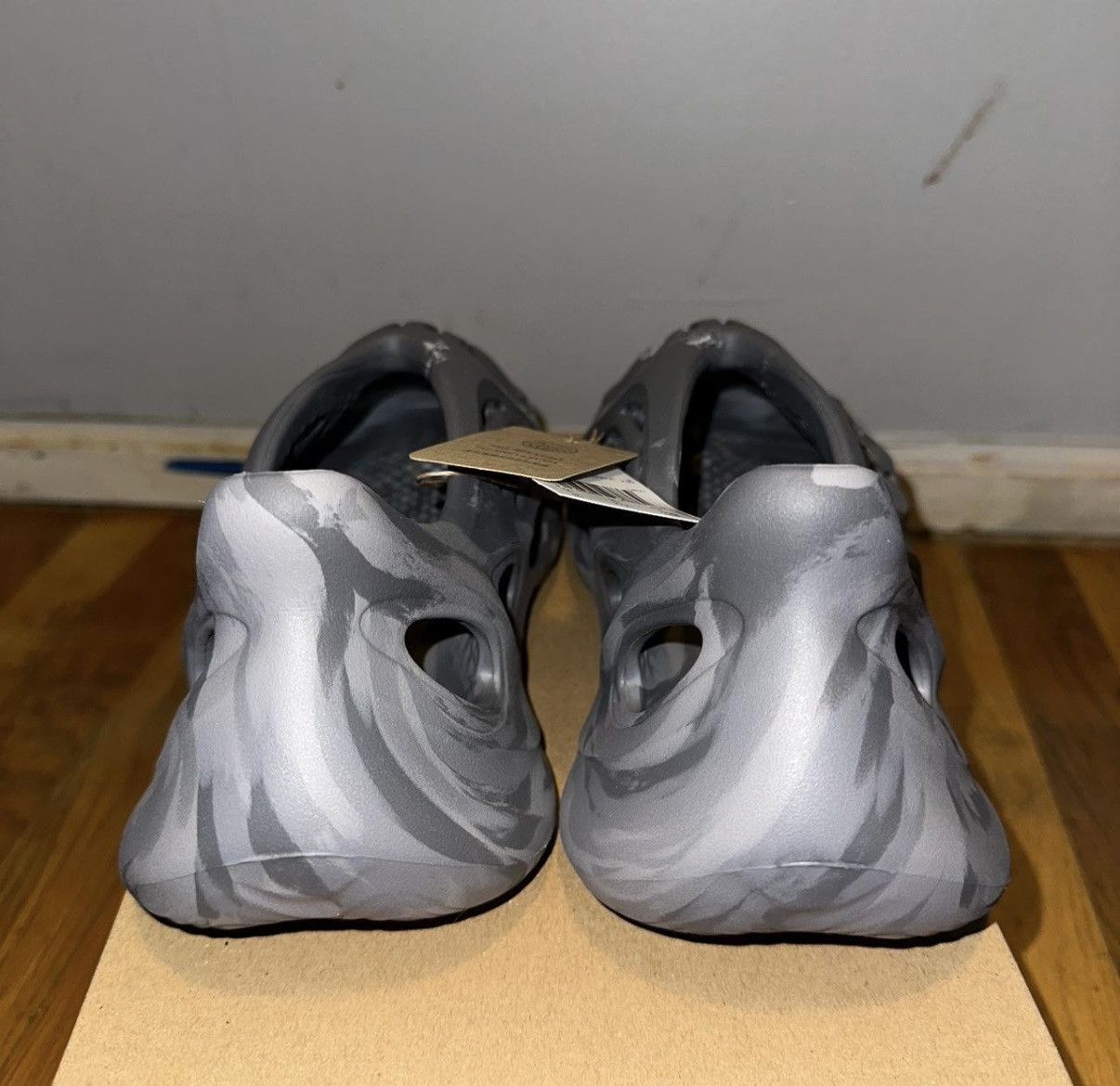 Yeezy Yeezy foamrunners Size US 9 / EU 42 - 3 Thumbnail
