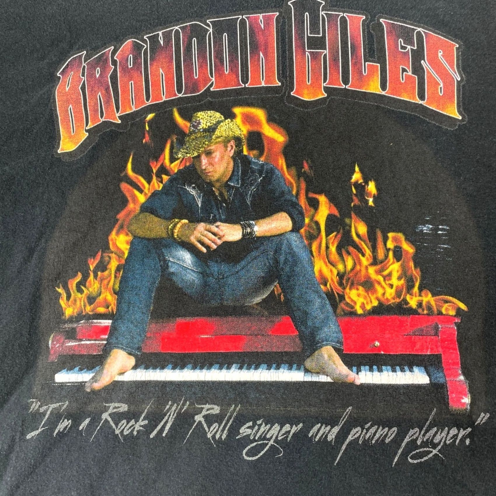 Gildan Brandon Giles Black Rock N Roll Piano Music Graphic Tee Shirt Mens 2XL Size US XXL / EU 58 / 5 - 2 Thumbnail
