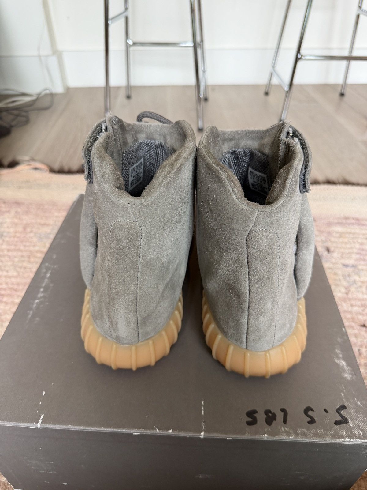 Yeezy Yeezy Boost 750 grey gum Size US 9.5 / EU 42-43 - 5 Thumbnail