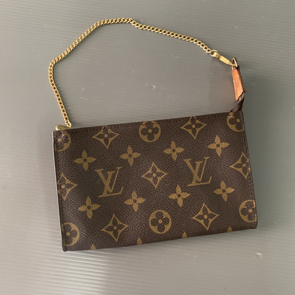 Louis Vuitton Louis Vuitton Mini Pochette Bag Size ONE SIZE - 1 Thumbnail