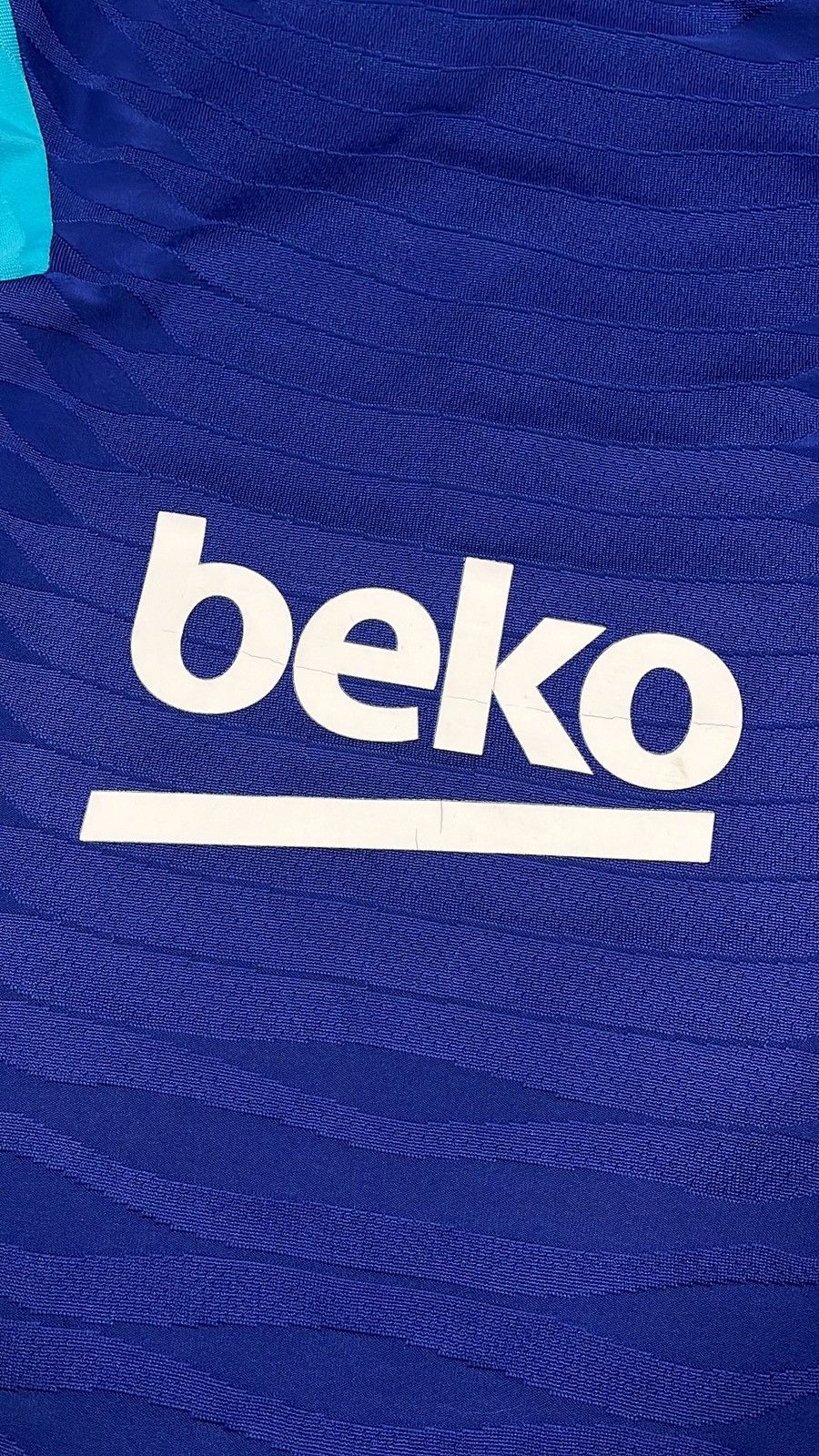 Nike 2021 Nike FC Barcelona Womens Soccer Jersey Thermo Size S / US 4 / IT 40 - 9 Thumbnail