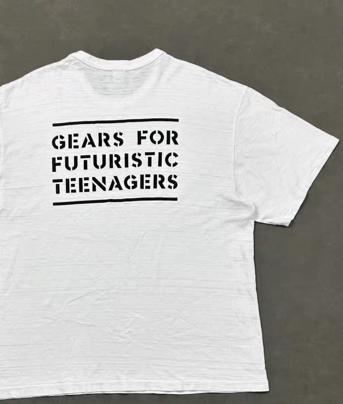 Human Made HUMAN MADE 23SS GRAPHIC T-SHIRT J16 Size US XXL / EU 58 / 5 - 4 Thumbnail
