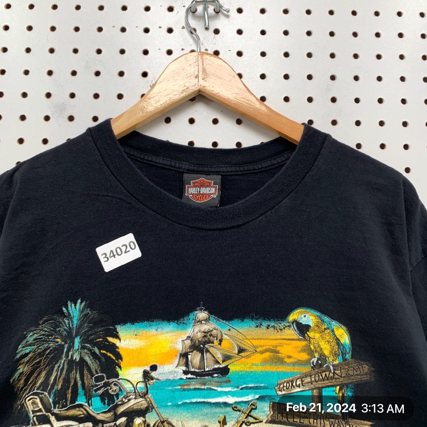 Harley Davidson VINTAGE Harley-Davidson Motorcycle Shirt Mens XL Black 22x29 Grand Cayman Size US XL / EU 56 / 4 - 6 Thumbnail