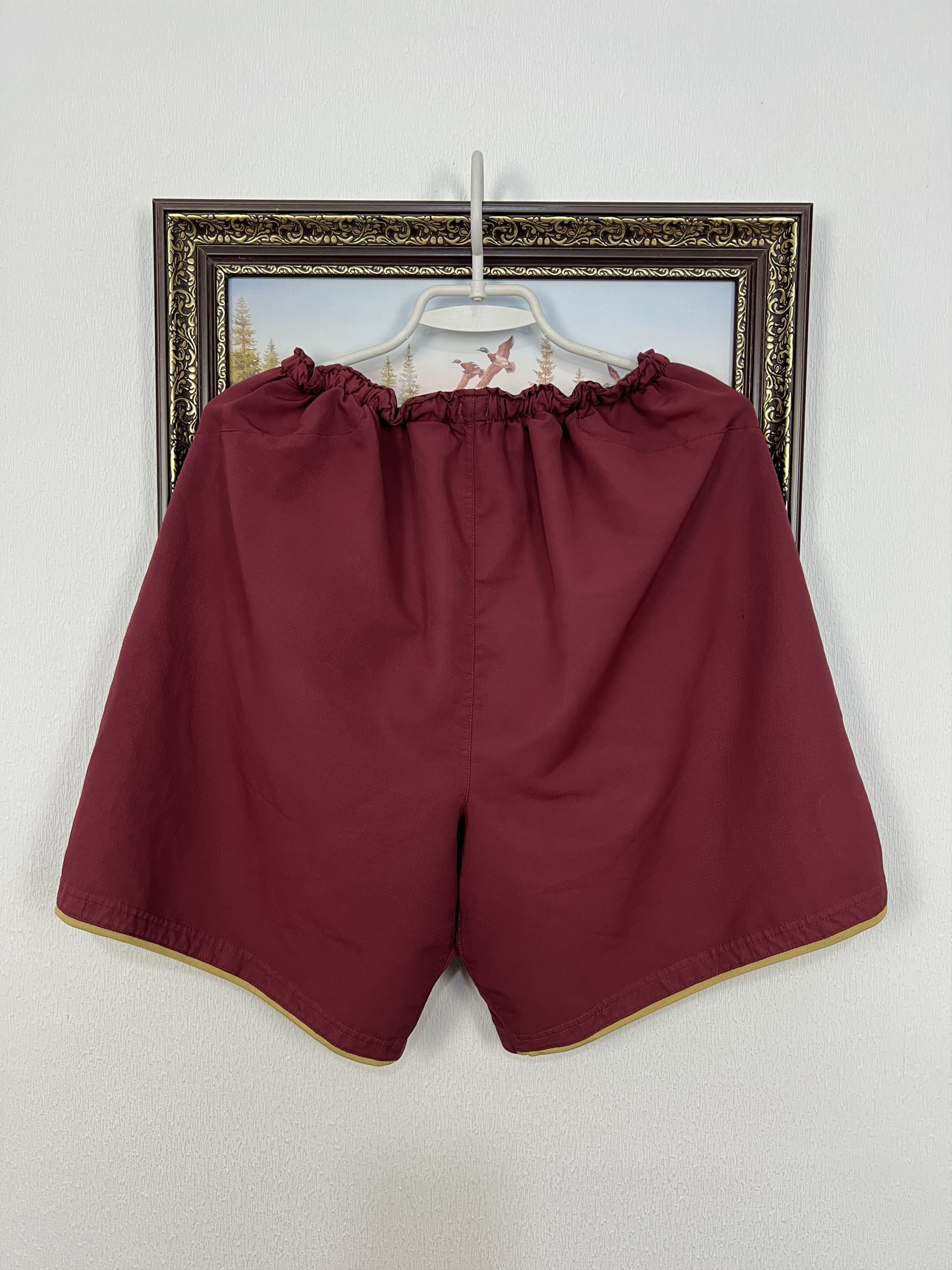 Nike Vintage Nike Arsenal Football Shorts Burgundy Highbury L Size US 34 / EU 50 - 13 Thumbnail