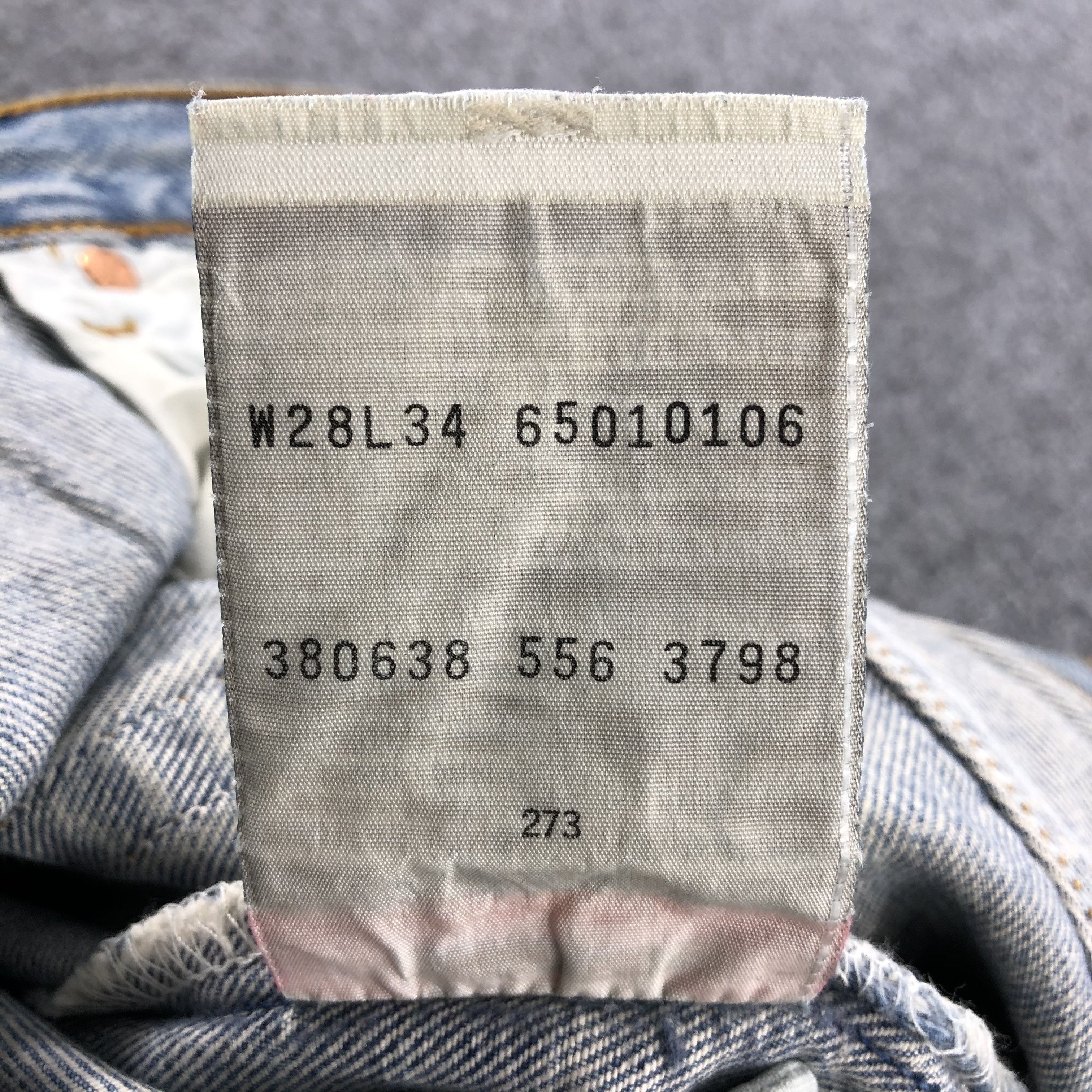 Levi's 90s Vintage Light Wash Levis 501 Jeans-JM2030 Size US 28 / EU 44 - 10 Thumbnail