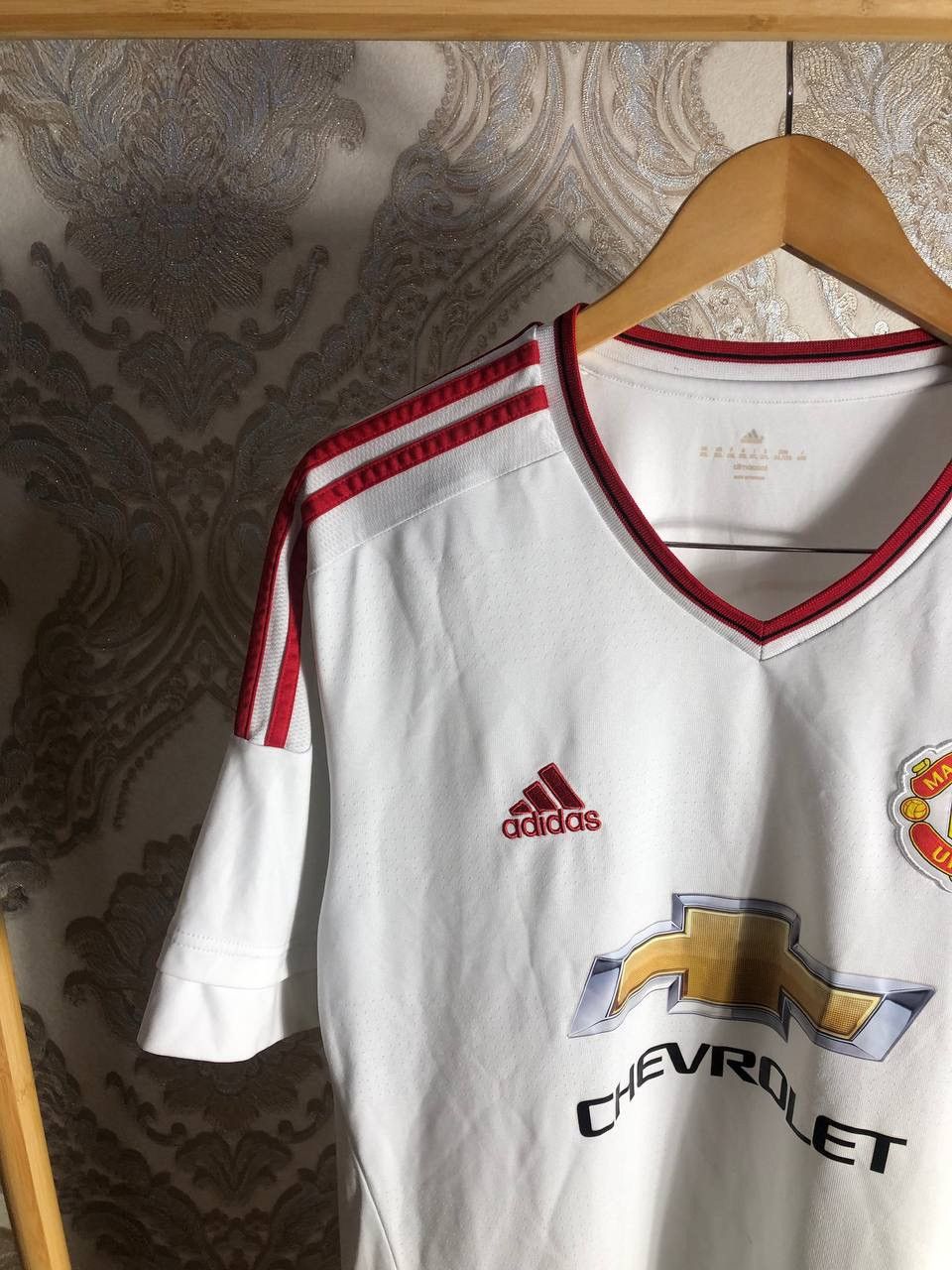 Adidas VINTAGE ADIDAS FC MANCHESTER UNITED ENGLAND SOCCER JERSEY Size US XXL / EU 58 / 5 - 3 Thumbnail