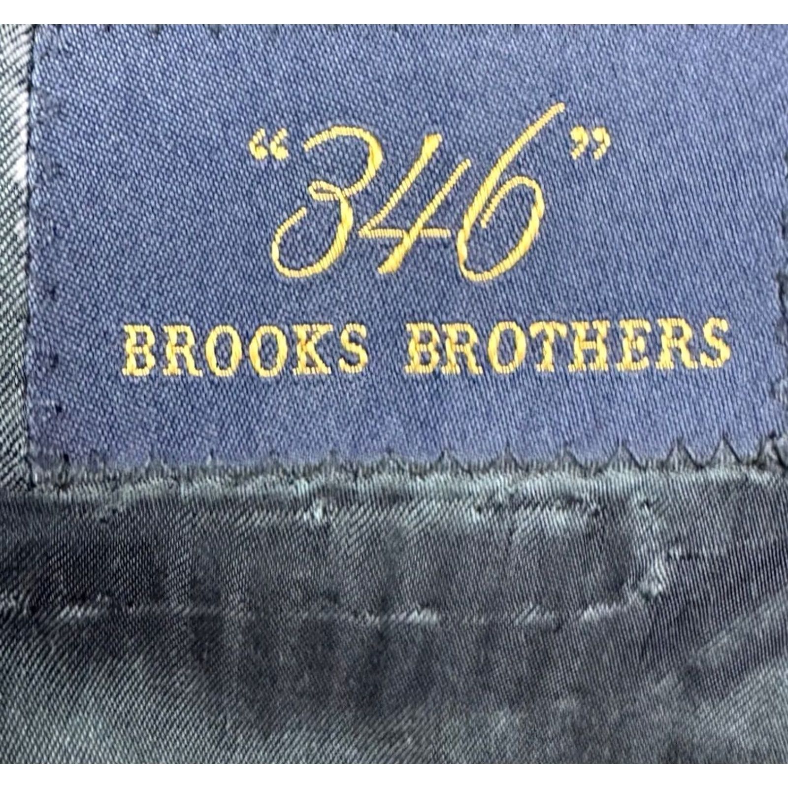 Brooks Brothers Brooks Brothers Blazer Jacket Wool Gold Button Blue 41L Men’s Two-Button Notch Lapel 346 Jacket Long Velvet Gold Buttons Business Size 42R - 5 Thumbnail