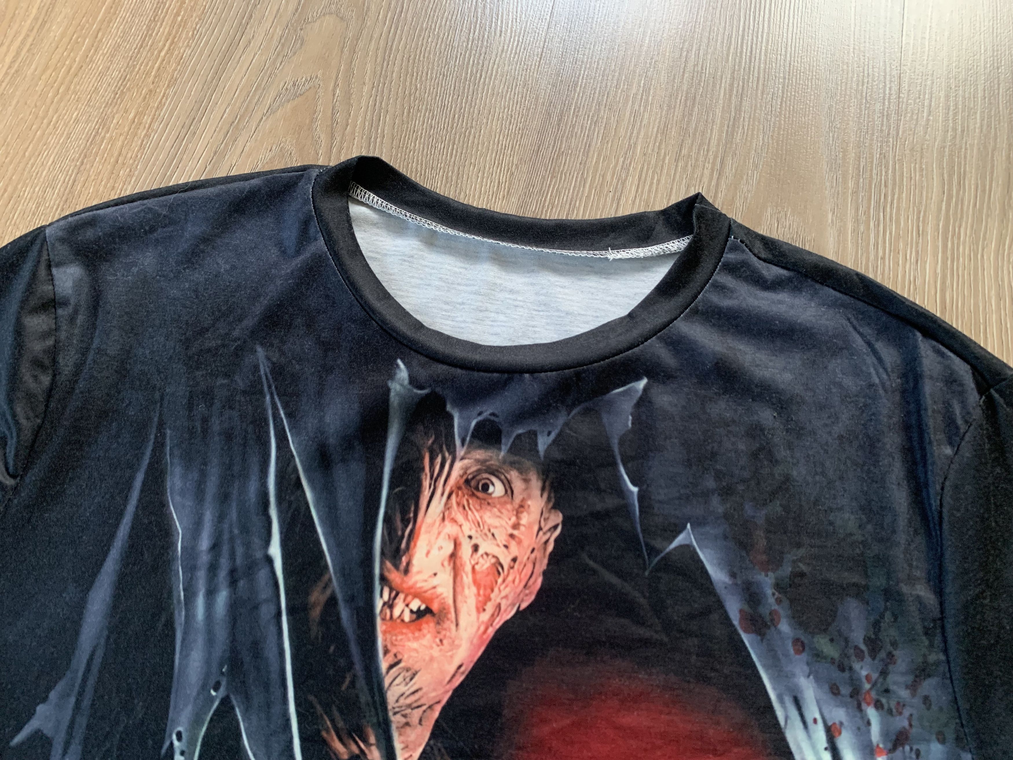 Expert Horror Freddy Krueger Claws Friday The 13 Big Print T-Shirt Size US L / EU 52-54 / 3 - 4 Thumbnail