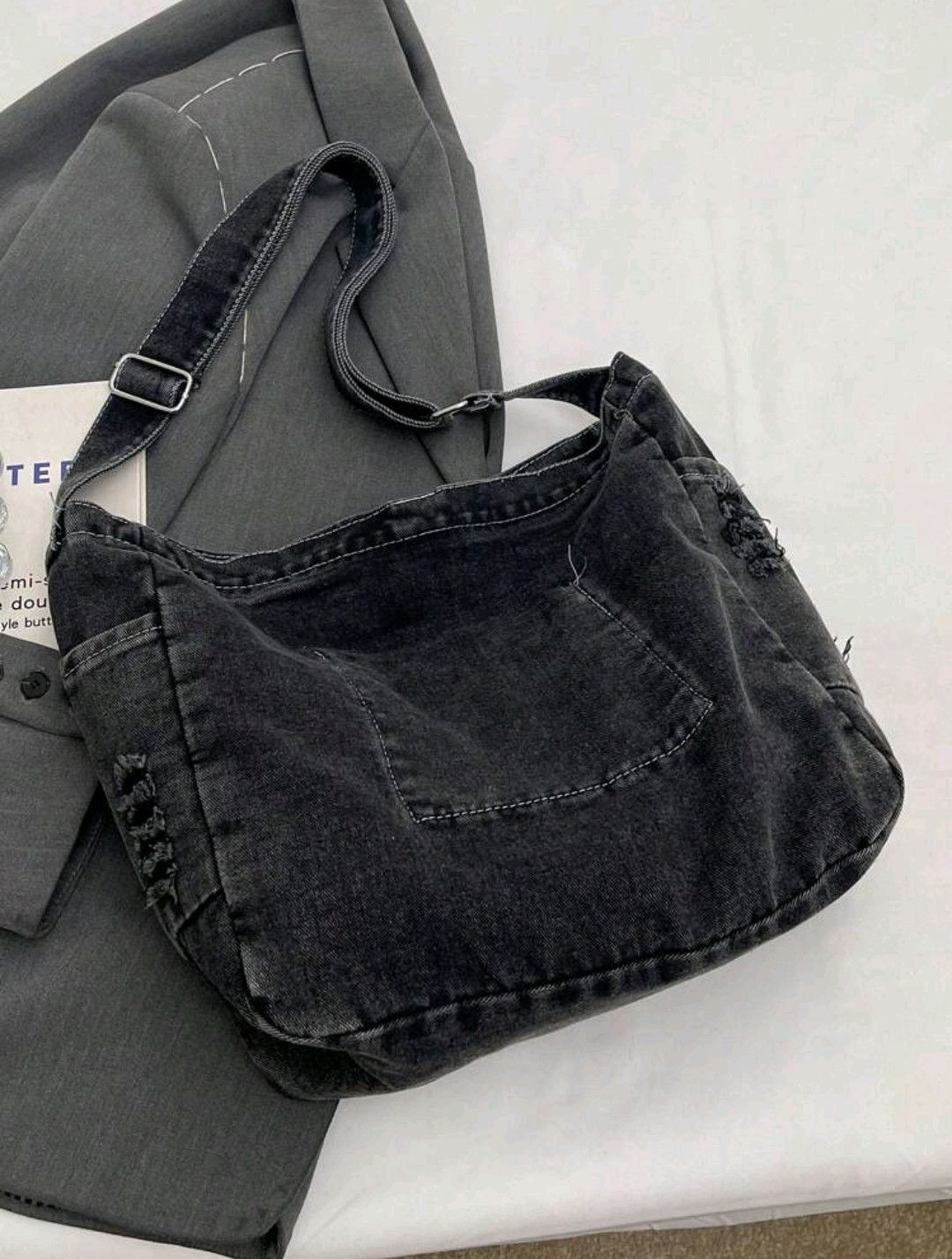 Japanese Brand × Vintage Casual Retro Crossbody Cloth Shoulder Bag sh Size ONE SIZE - 4 Thumbnail