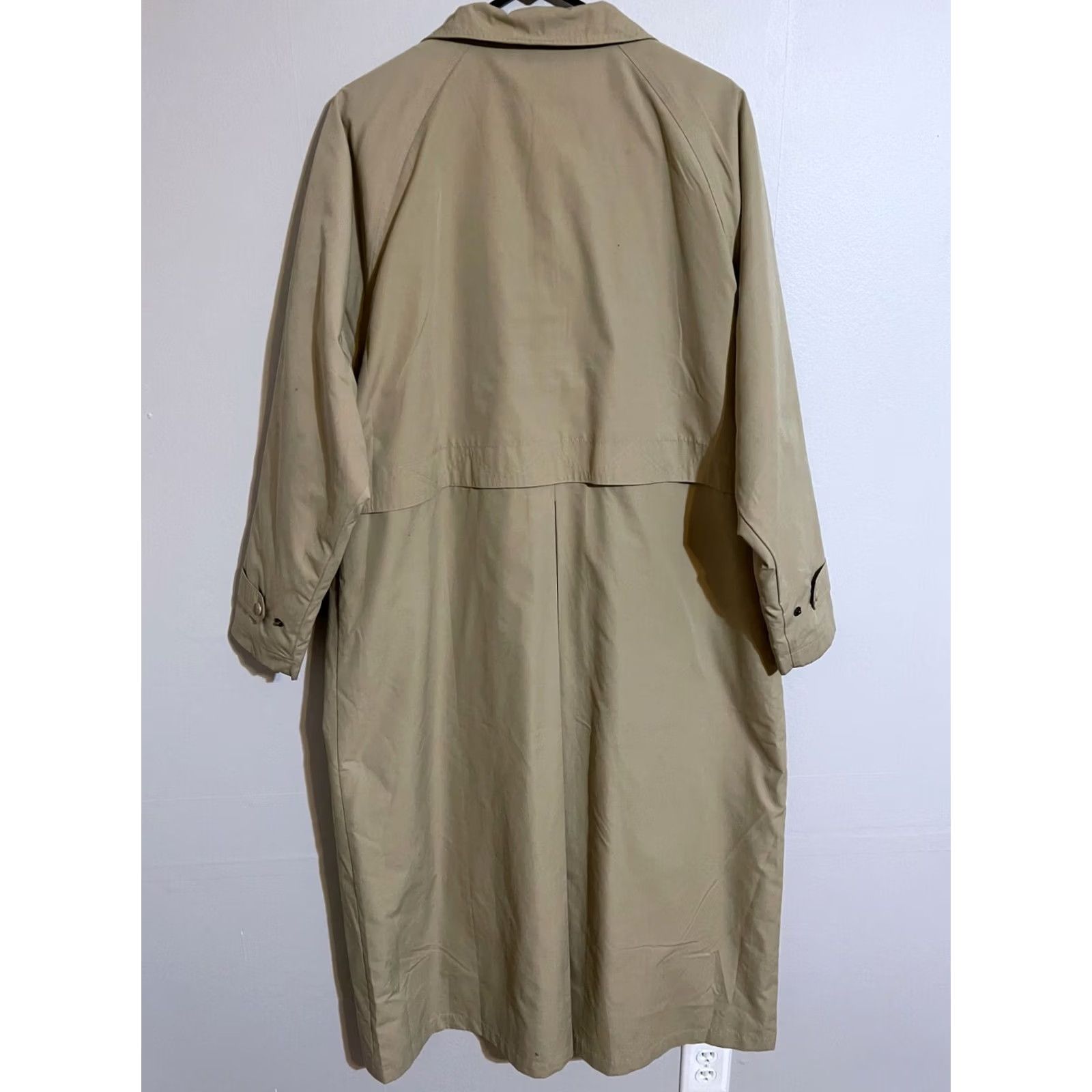 Vintage L.L. Bean Women's Large L Beige Rain Trench Jacket Coat Button Zip Full Length Wool Liner Casual Solid Polyester Knit Fall Spring Winter Size L / US 10 / IT 46 - 5 Thumbnail
