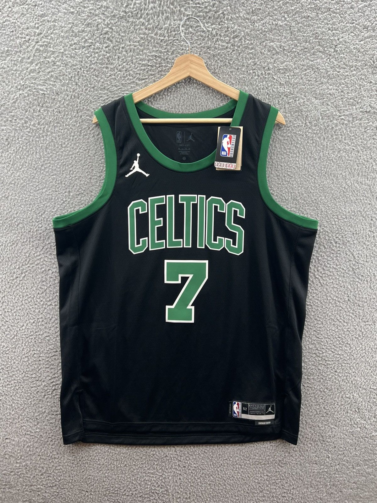 Jordan Brand Jordan Boston Celtics Statement Edition DRI-FIT Brown Jersey Size US XL / EU 56 / 4 - 1 Thumbnail