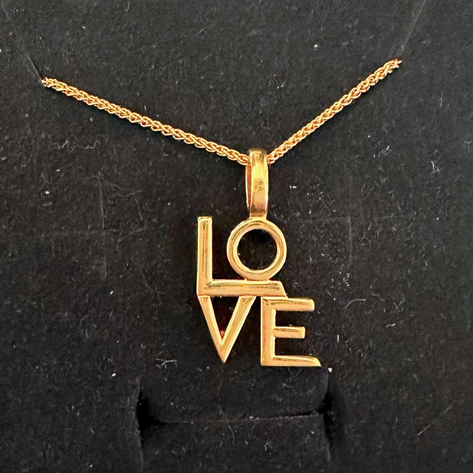 Yves Saint Laurent Yves Saint Laurent LOVE Necklace Size ONE SIZE - 10 Thumbnail