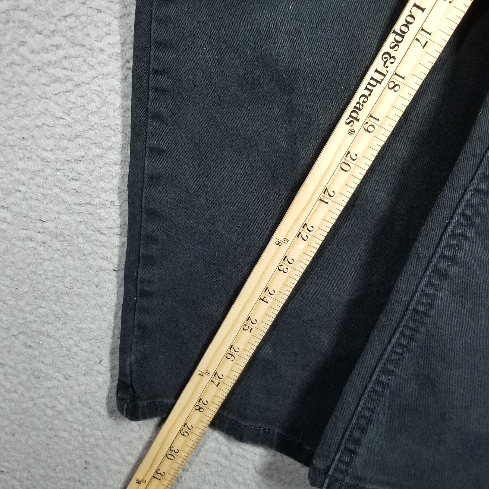 Levi's Levi's Jeans Mens 38x30 Black Charcoal Denim Straight Waist 38 Inseam 30 Regular Pockets Logo Nicaragua Vintage? No. Size US 38 / EU 54 - 7 Thumbnail