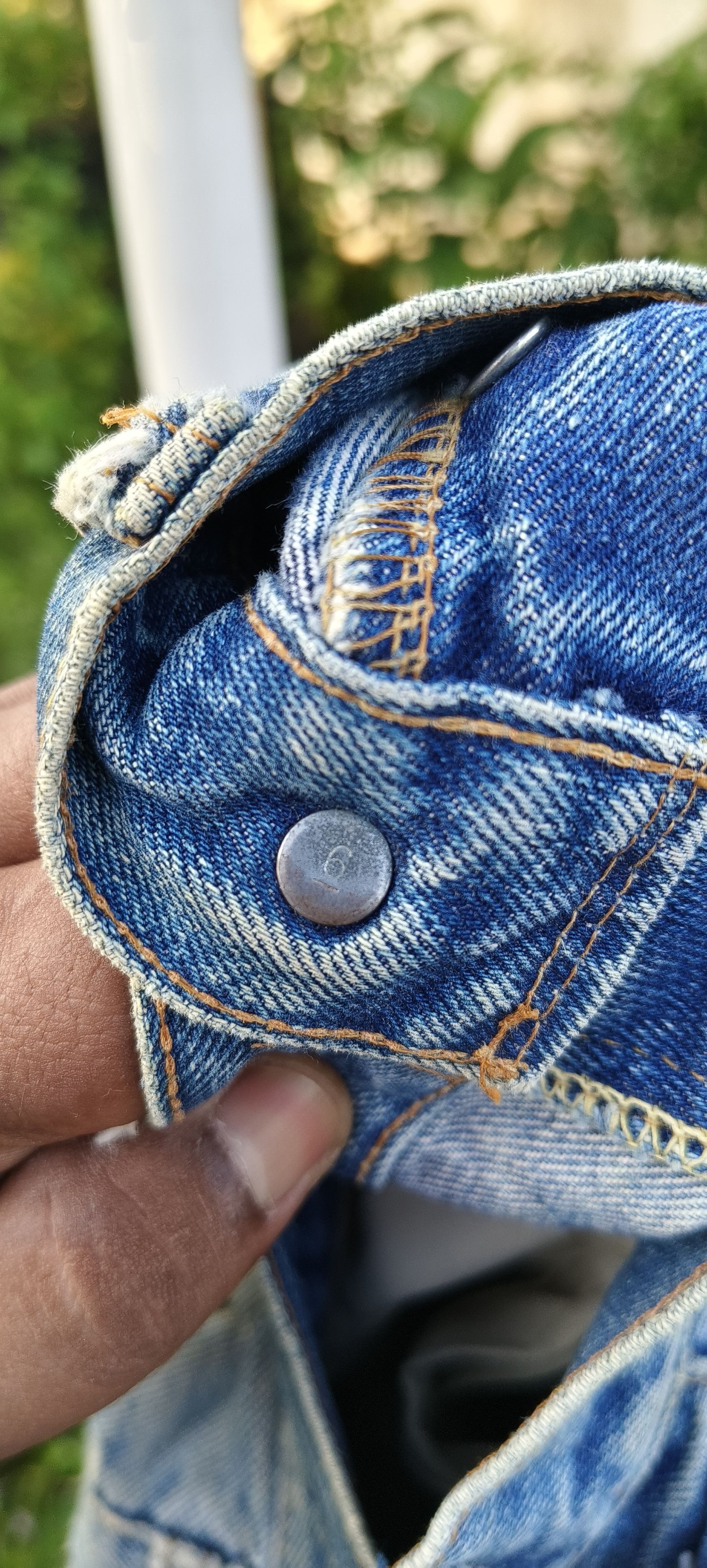 4GSELLER Vintage 70s Rindam Levi's jeans button number 6 Selvedge Size US 35 - 23 Thumbnail