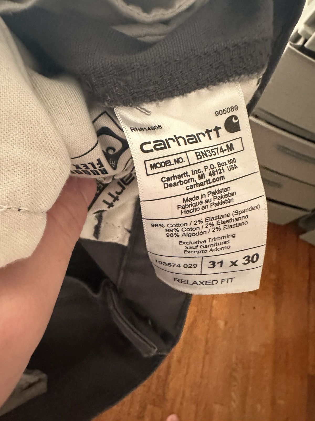 Carhartt Never worn Carhartt relaxed fit cargos Size US 31 - 6 Thumbnail