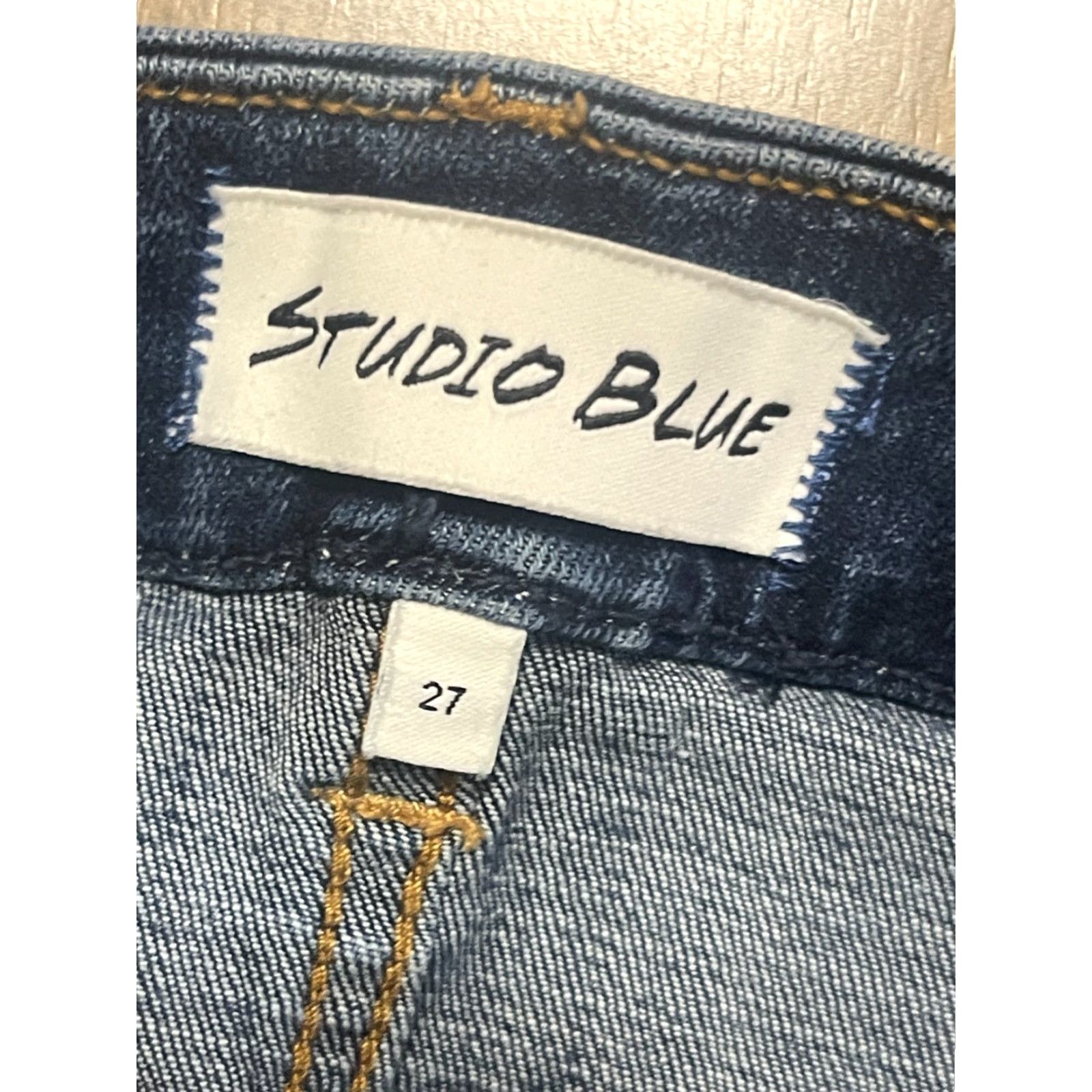 Vintage Studio Jeans, Women's 27, Denim, Straight Leg, Medium Wash, 5-Pocket Design, Zip, Cotton, Regular Fit Womens Jeans Size 27" / US 4 / IT 40 - 4 Thumbnail