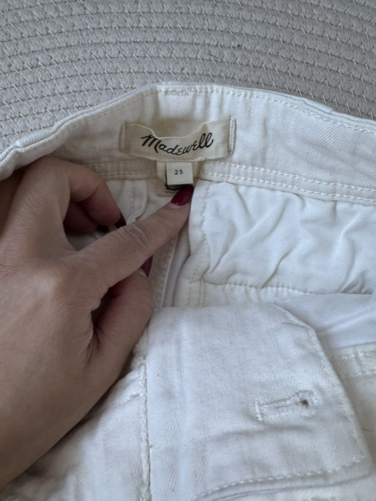 Madewell Madewell tapered denim trousers in vintage ivory Size 27" / US 4 / IT 40 - 6 Thumbnail