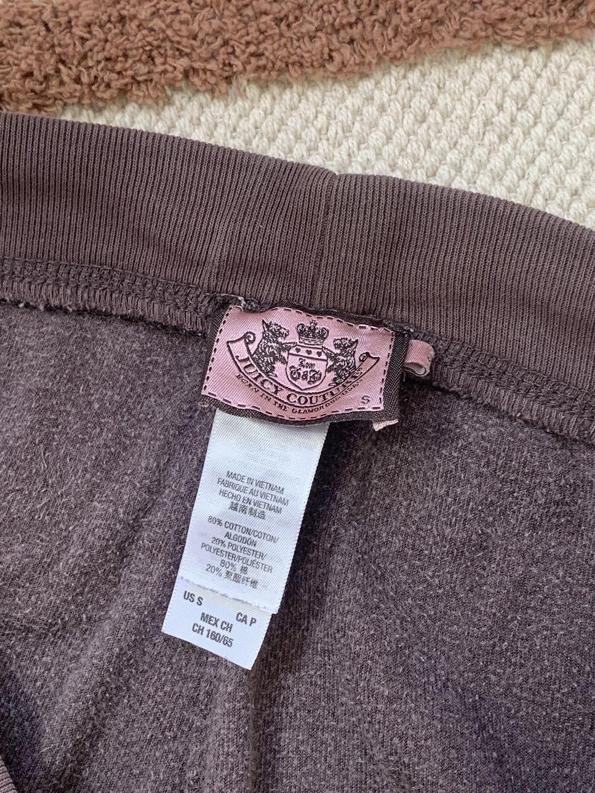 VELOUR VINTAGE JUICY COUTURE BROWN 2000s style SUITS
