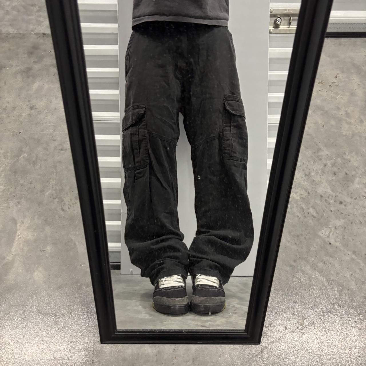Japanese Brand × Vintage Crazy Vintage Y2K/2000s Grunge Black Streetwear Skater Cargo Pants! Size US 34 / EU 50 - 1 Thumbnail