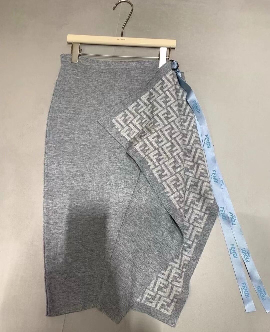 Fendi Fendi Monogram Gray Knitted Skirt Size 38" / US 16 / IT 52 - 1 Thumbnail