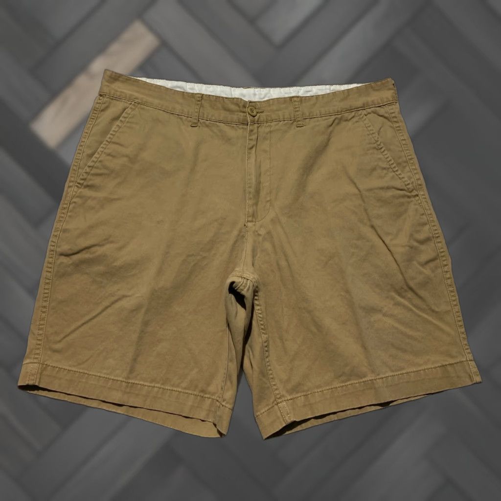 Vintage St. John's Bay Chino Shorts Shirt? Size US 38 / EU 54 - 1 Thumbnail