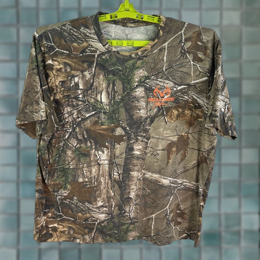 Realtree Realtree Men’s Camo T-Shirt Short Sleeve Crew Neck Green Size L Outdoor Camouflage 2000s Size US L / EU 52-54 / 3 - 1 Thumbnail
