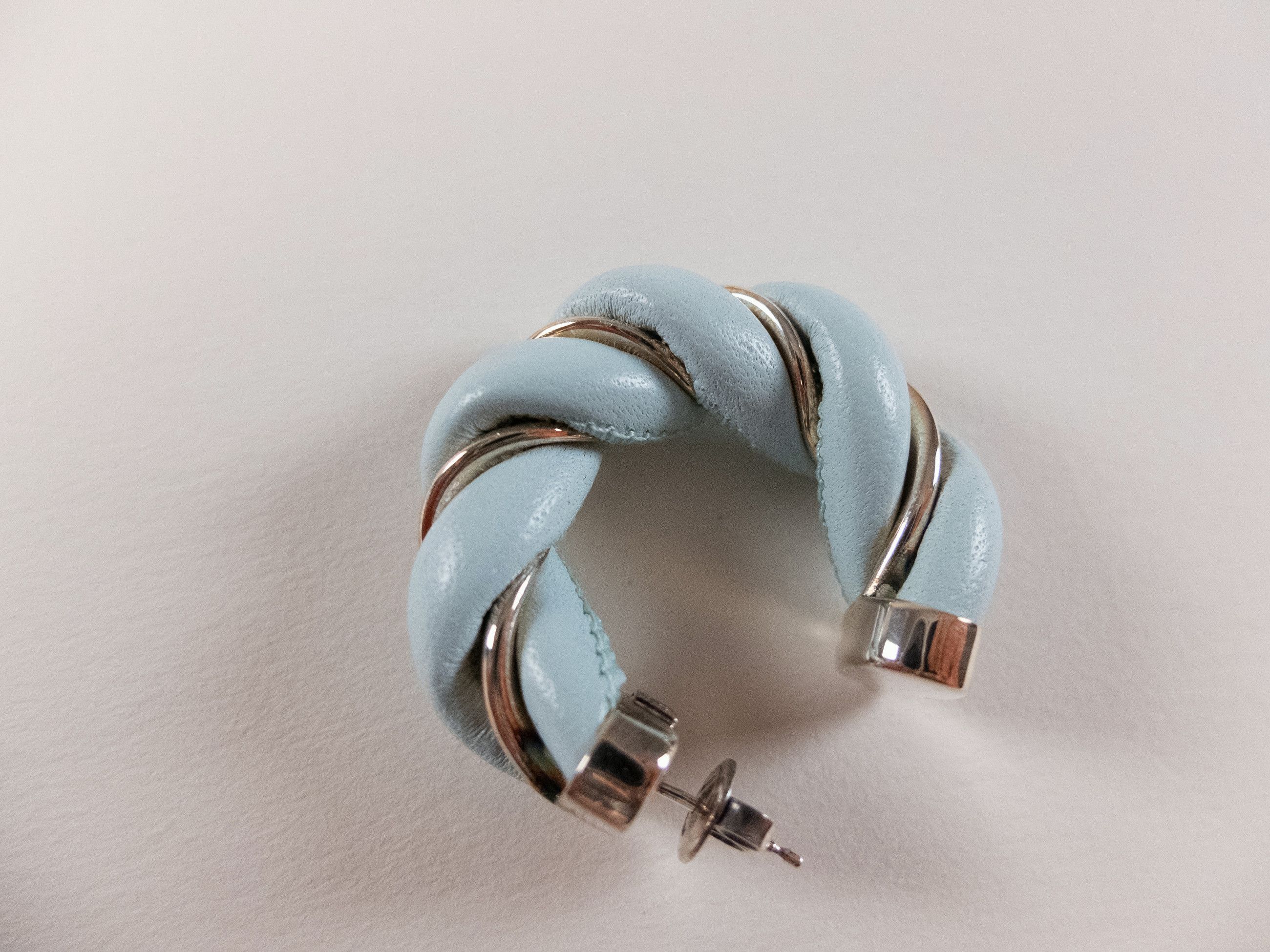 Bottega Veneta BOTTEGA VENETA Twist circle blue leather silver earrings q Size ONE SIZE - 2 Thumbnail