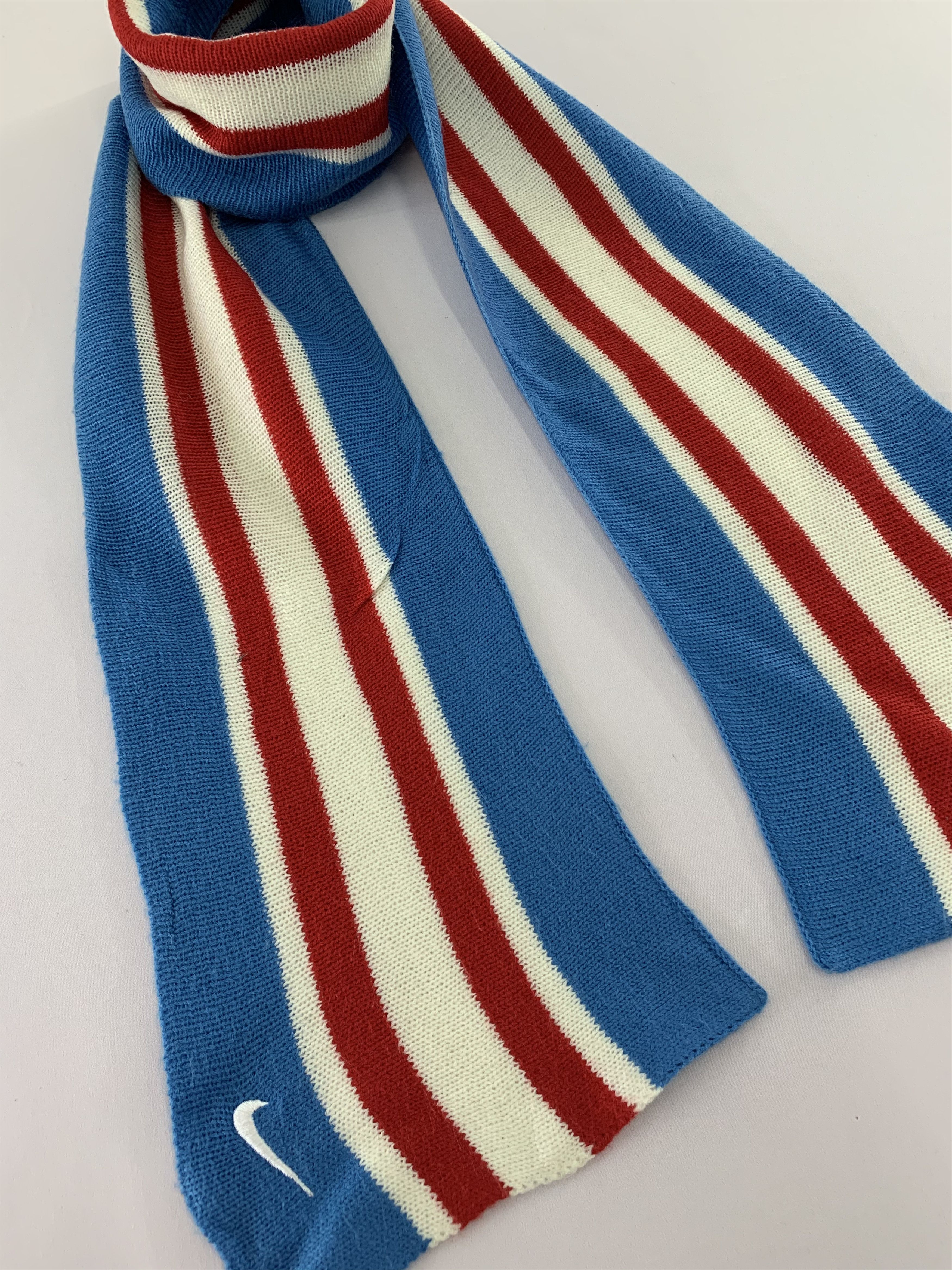 Nike Vintage Nike Scarf Wool Muffler Neck Wrap BL4174 Size ONE SIZE - 1 Thumbnail