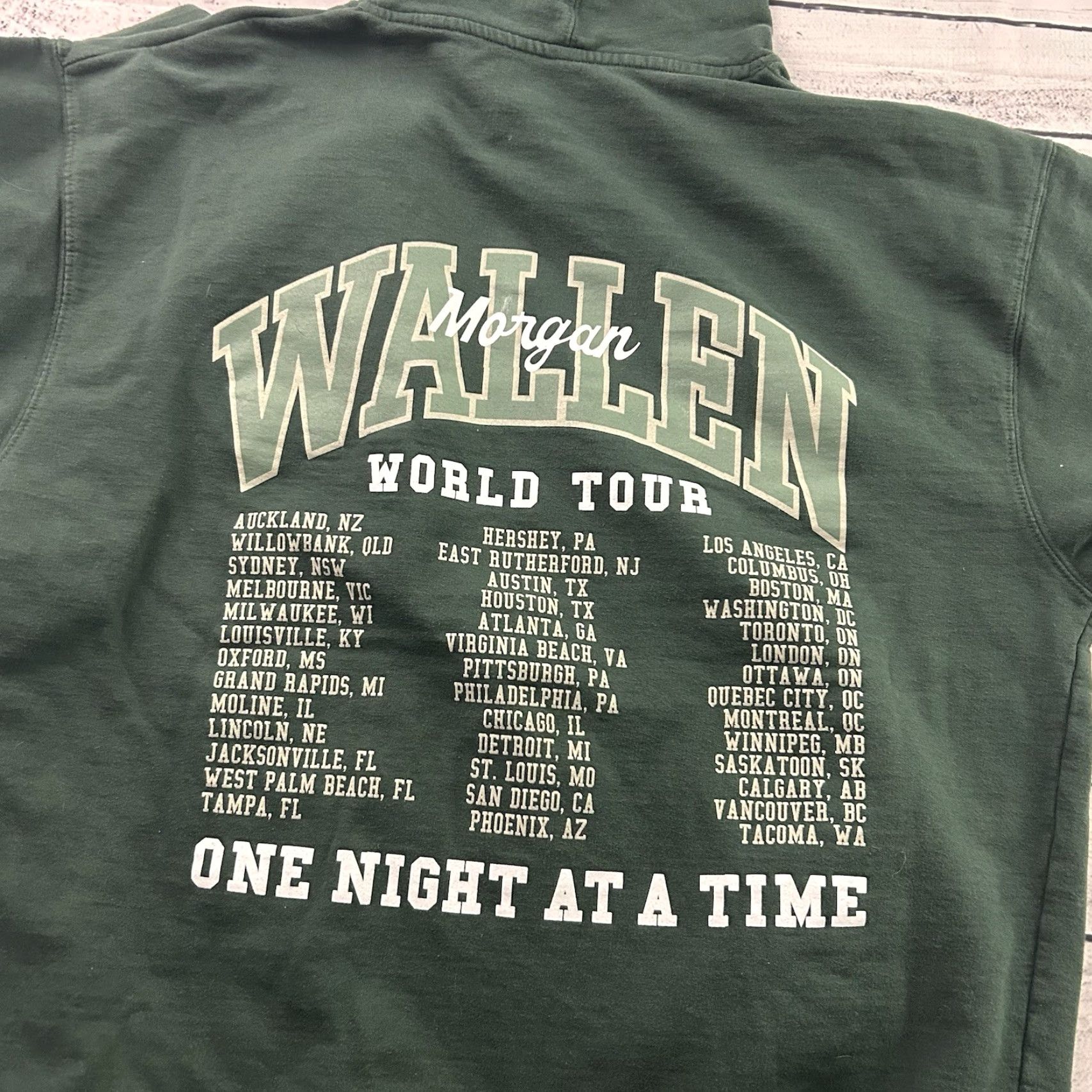 Vintage Morgan Wallen Hoodie One Night At A Time Official Merch Mens XL Green Shirt Sweatshirt Size US XL / EU 56 / 4 - 5 Thumbnail