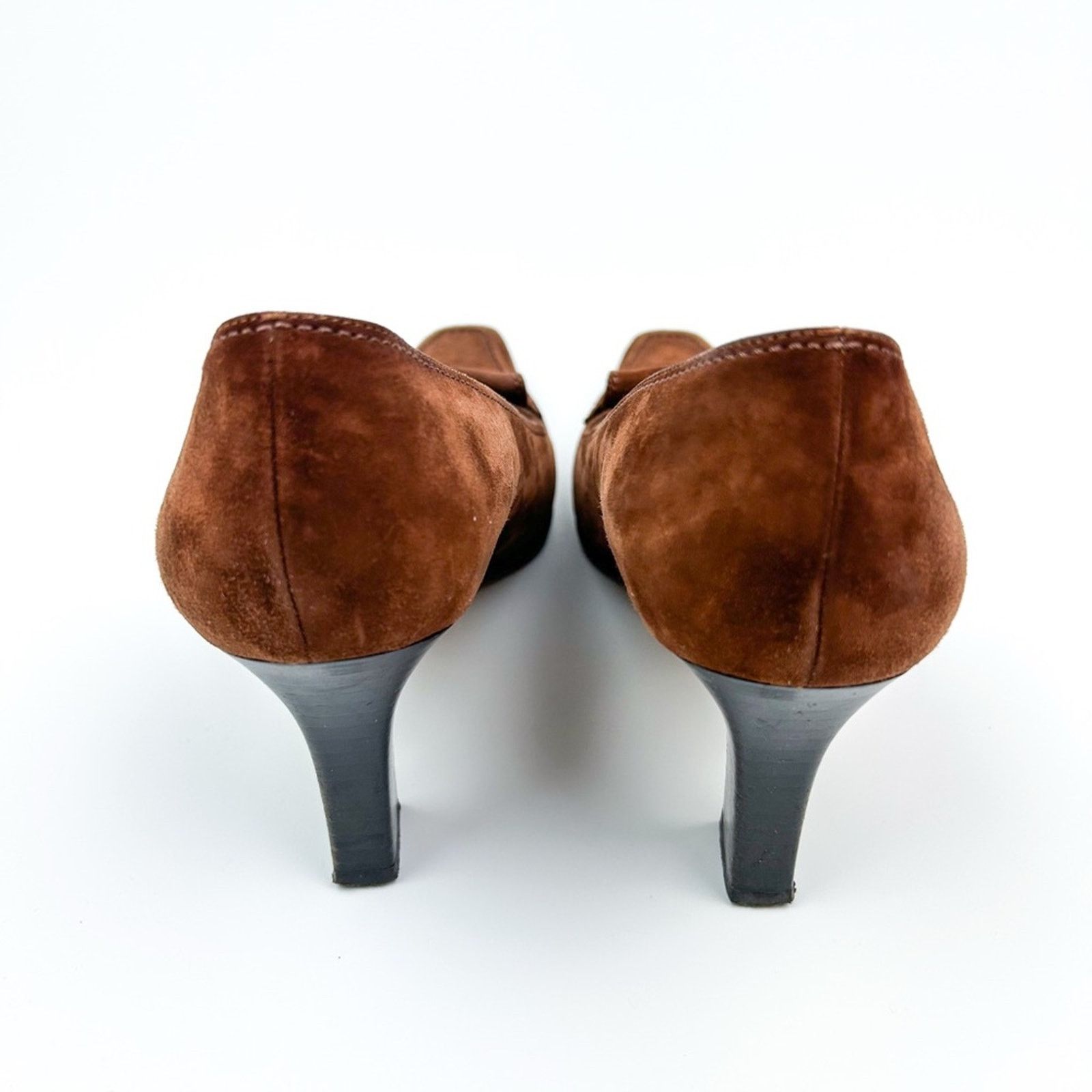 Salvatore Ferragamo Salvatore Ferragamo Vintage Suede Cognac Calf Pump Size 7.5 Size US 7.5 / IT 37.5 - 4 Thumbnail