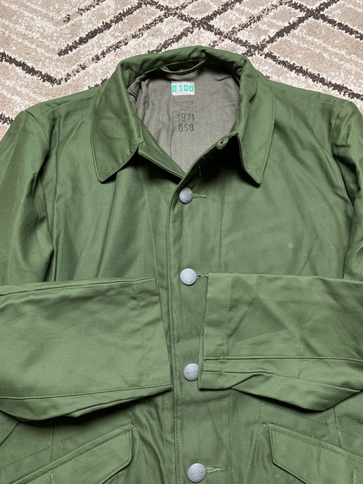 Vintage Vintage Sweden D100 Army Military jacket Size US M / EU 48-50 / 2 - 8 Thumbnail