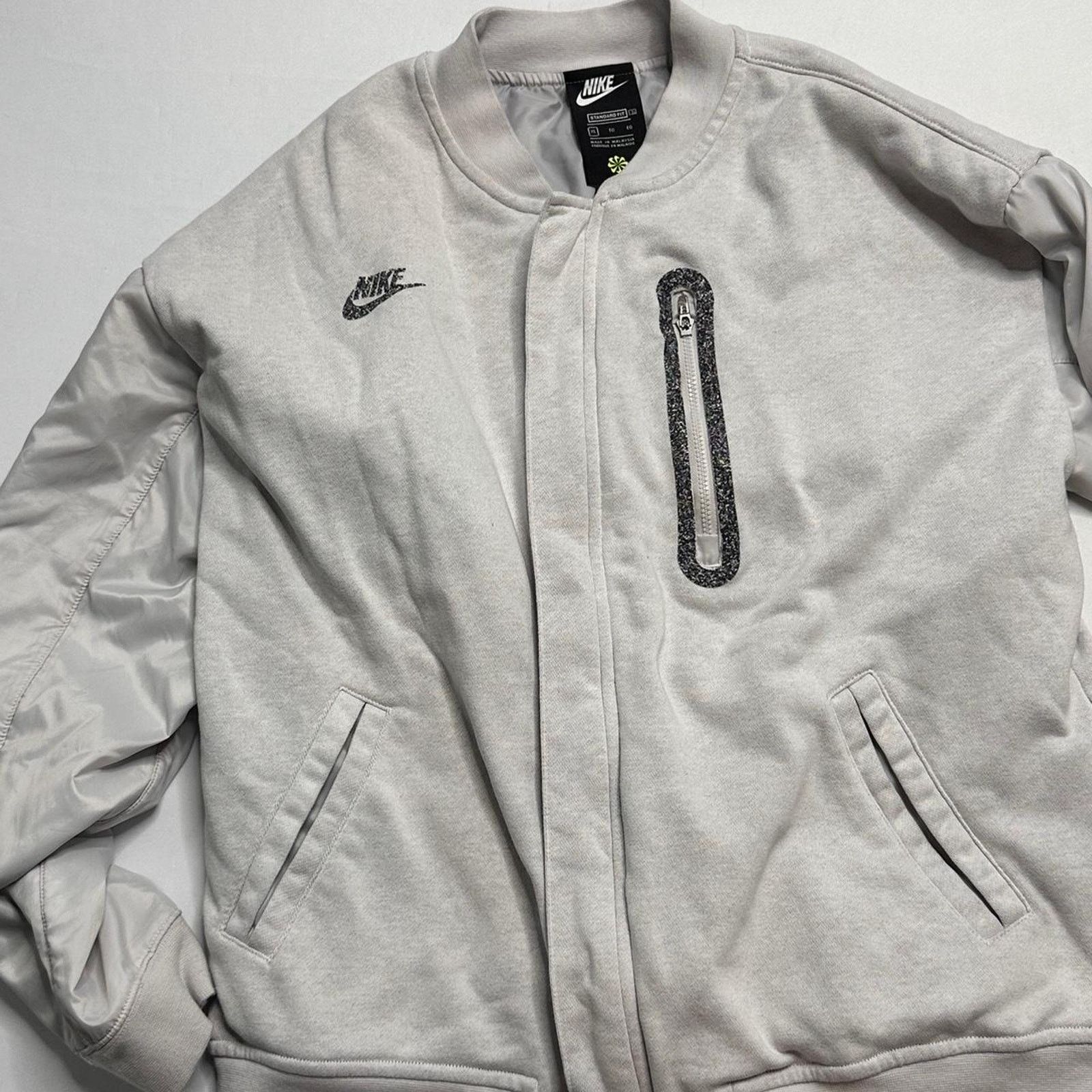 Nike Nike Vintage Size XL Bomber Jacket Standard Fit Size XL / US 12-14 / IT 48-50 - 2 Thumbnail