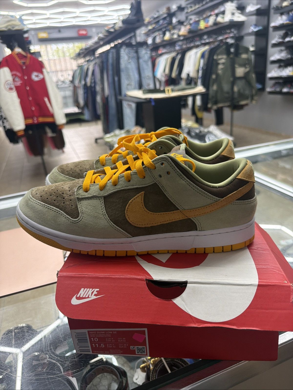 Nike Size 10 - Nike Dunk “Dusty Olive” OG All Super Clean Size US 10 / EU 43 - 9 Thumbnail