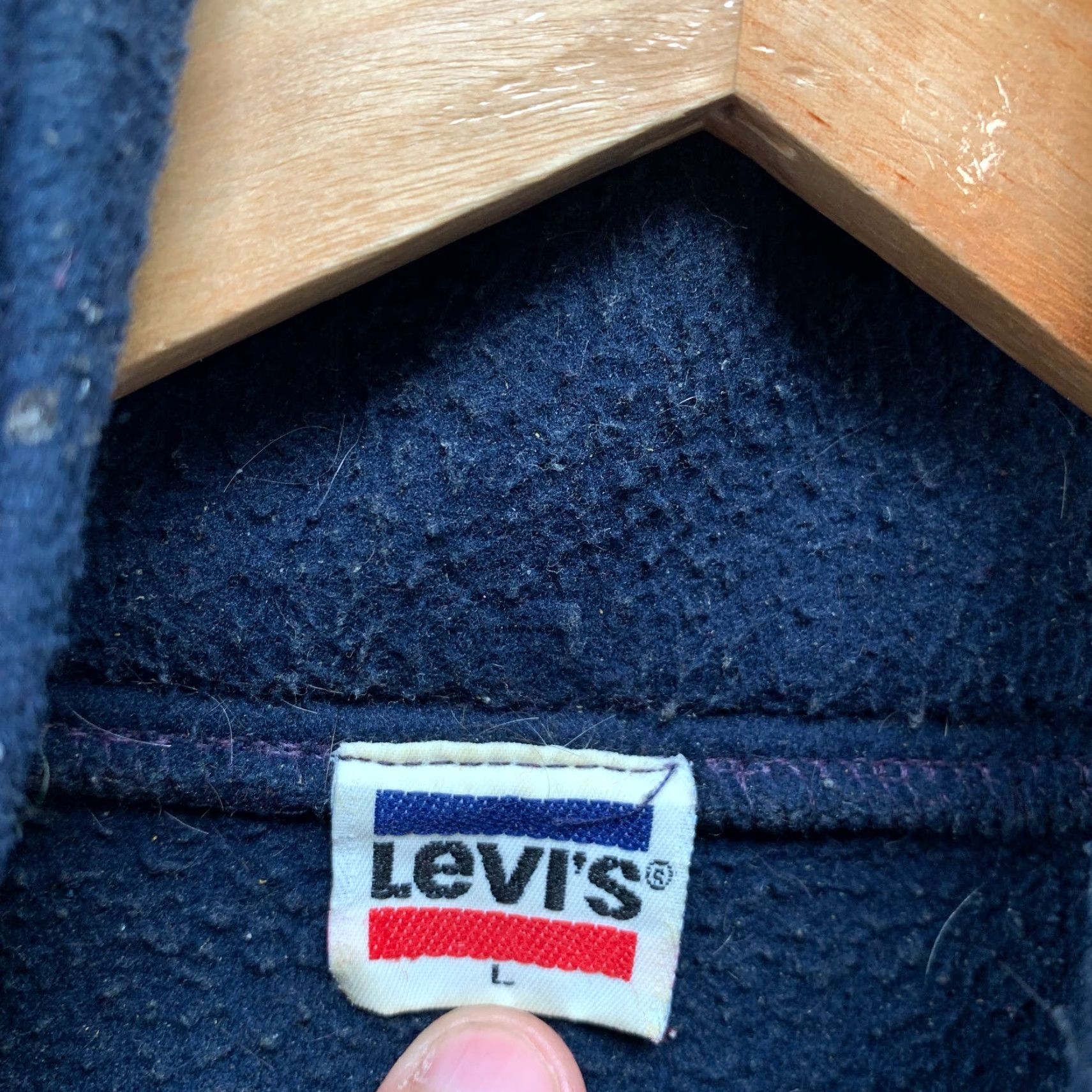 Levi's VINTAGE Levi's Fleece Sherpa 1/4 Zip Pullover Mens Large Blue DeepPile USA Sweater 70s 80s USA Mens Large Blue DeepPile 1/4 Zip Fleece Sherpa Levi's Size US L / EU 52-54 / 3 - 7 Thumbnail