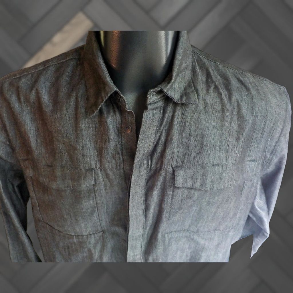 Calvin Klein VINTAGE Calvin Klein Denim Shirt Gray 100% Cotton Button-Front LS Shirt Mens Large Size US L / EU 52-54 / 3 - 1 Thumbnail