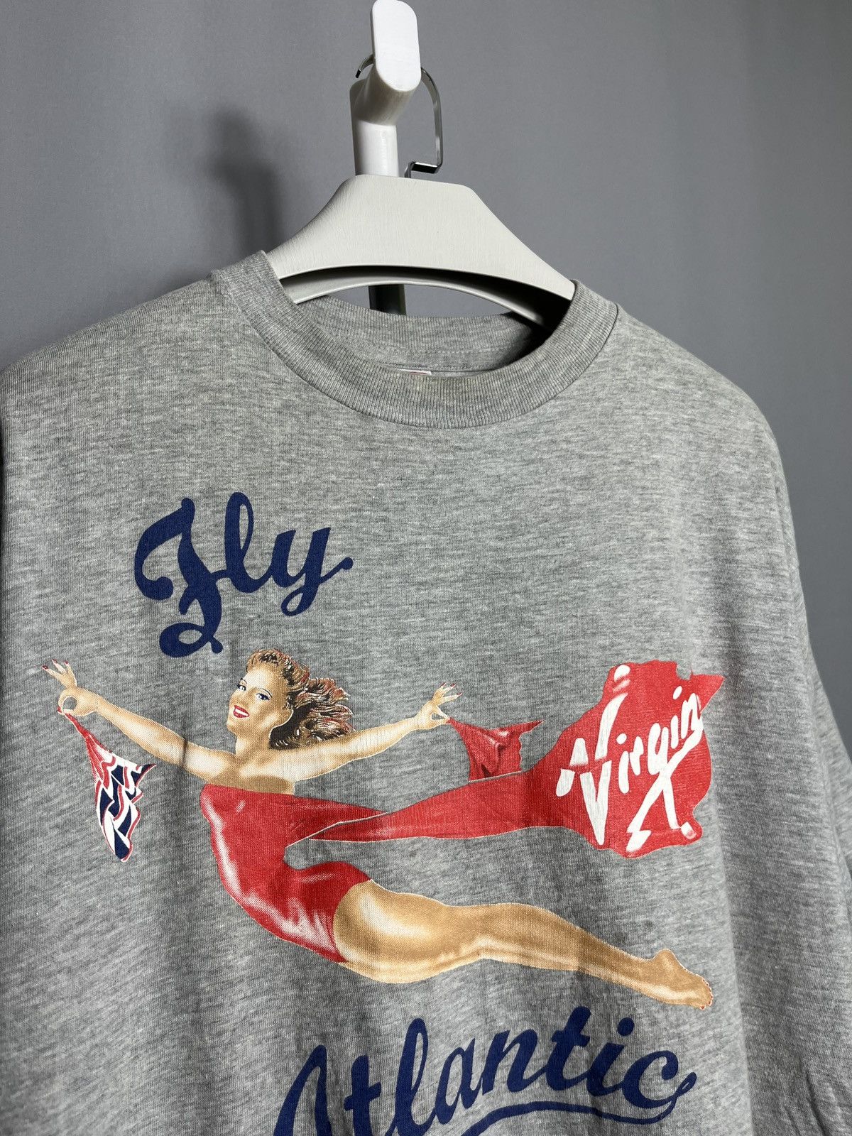 Vintage Fly Virgin Atlantic 90s Sunfaded Tee Mens T-shirt Gray Size US XXL / EU 58 / 5 - 6 Thumbnail