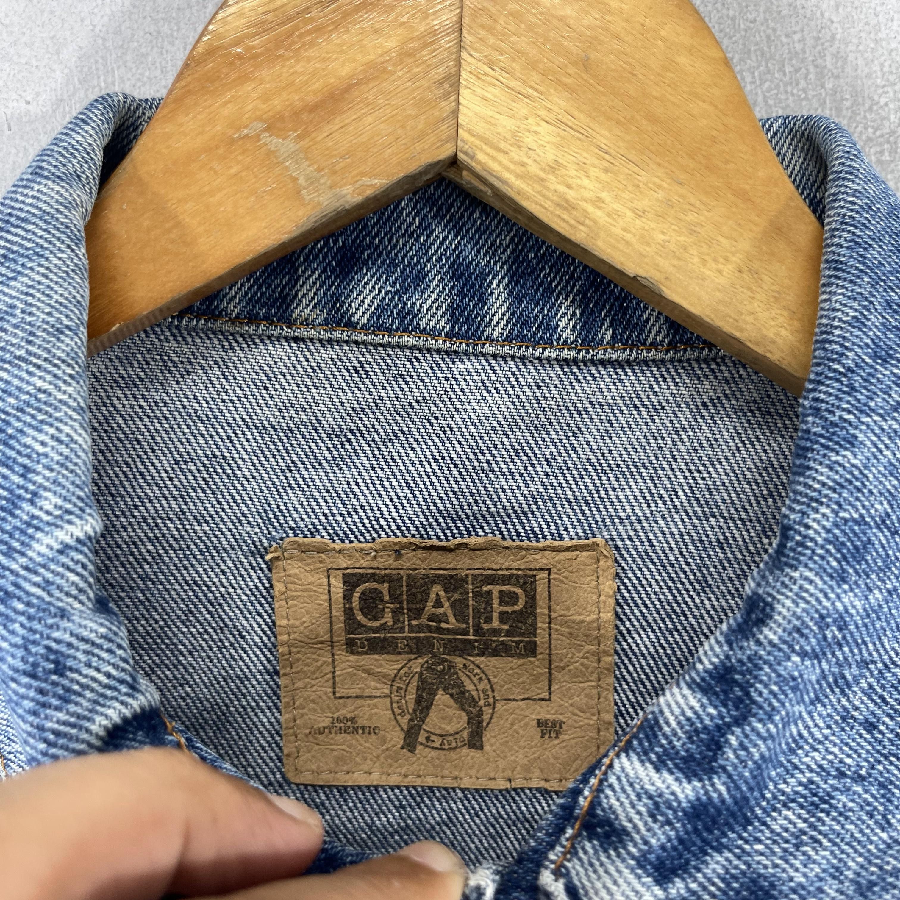Japanese Brand × Vintage Vintage GAP Medium Wash Denim Trucker Jacket Button Up Size US M / EU 48-50 / 2 - 5 Thumbnail
