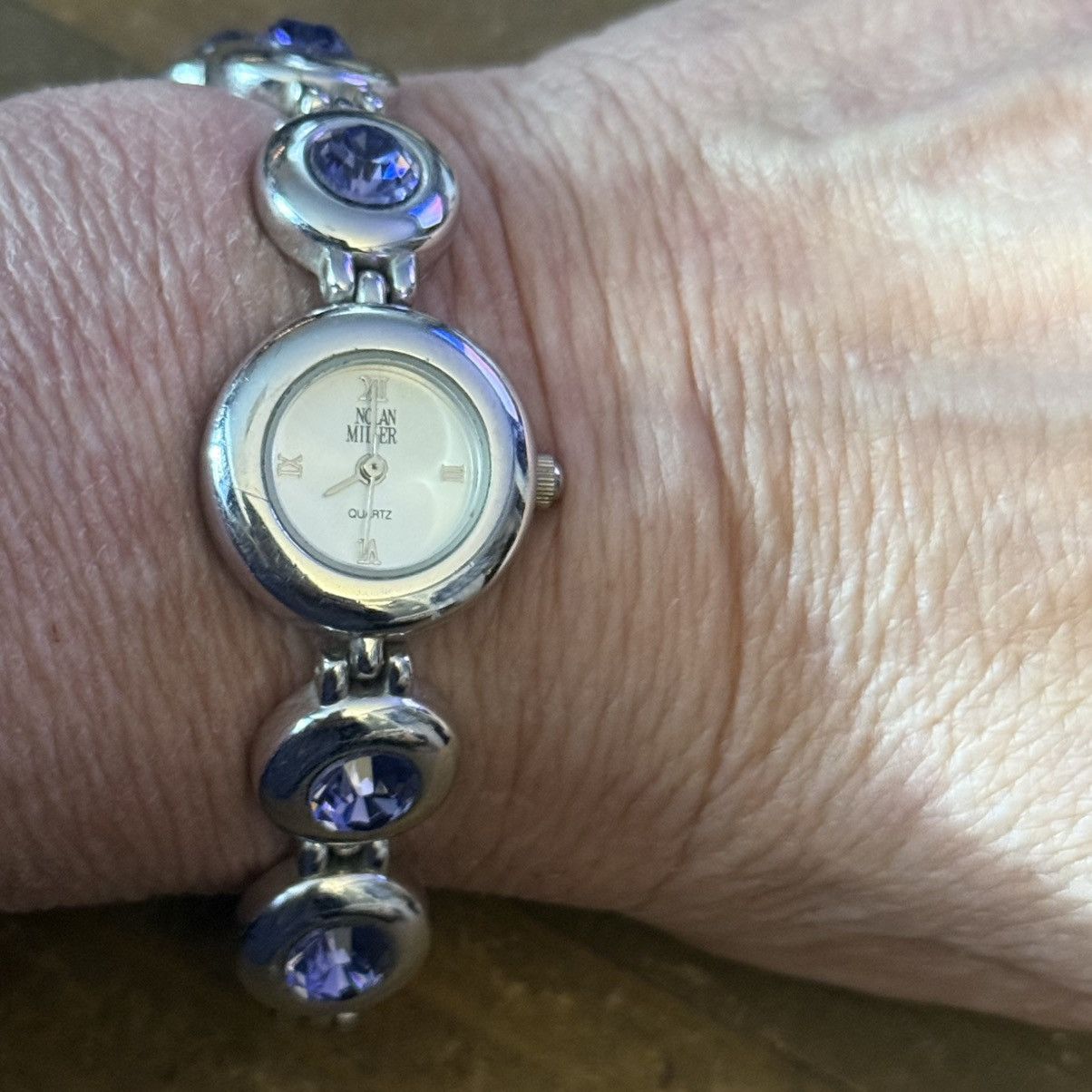 Other Nolan Miller silver purple gemstone quartz watch Size ONE SIZE - 3 Thumbnail