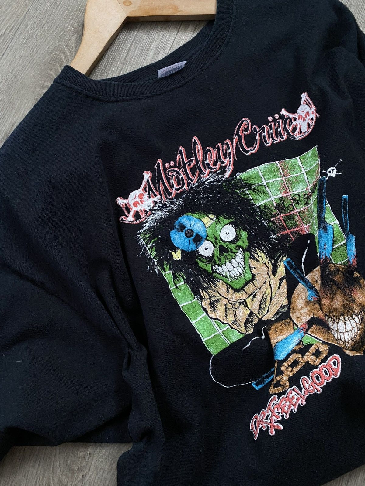Gildan 🫧MOTLEY CRUE DR. FEELGOOD TOUR 89-90s PUSHEAD ROCK METAL XL Size US XL / EU 56 / 4 - 7 Thumbnail