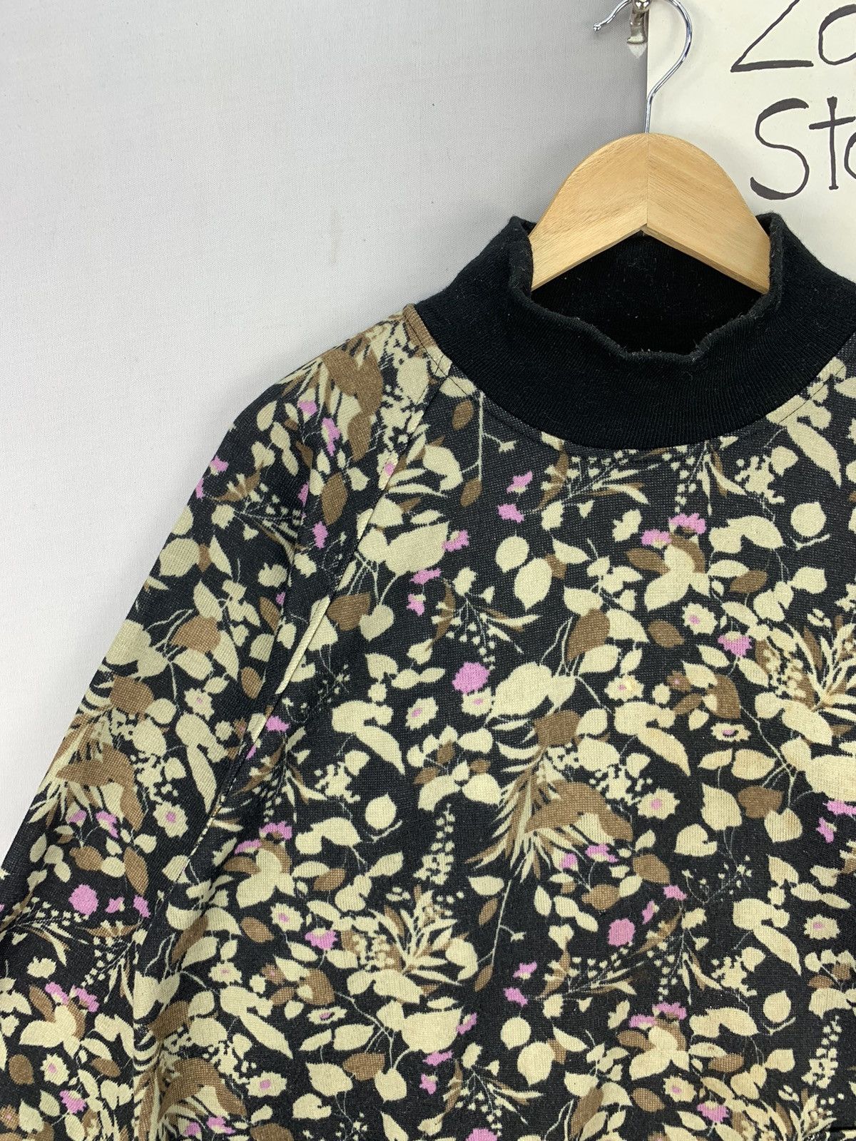 Designer Sofia Valentino Floral Pullover Sweater Size L / US 10 / IT 46 - 2 Thumbnail