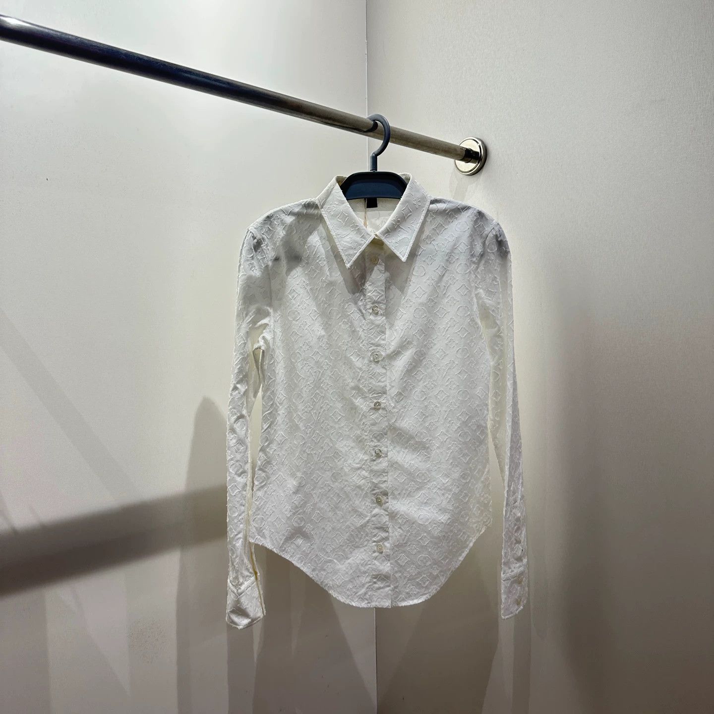 Louis Vuitton LV All Over Monogram L/S Shirt 36 Cotton Size XS / US 0-2 / IT 36-38 - 1 Thumbnail