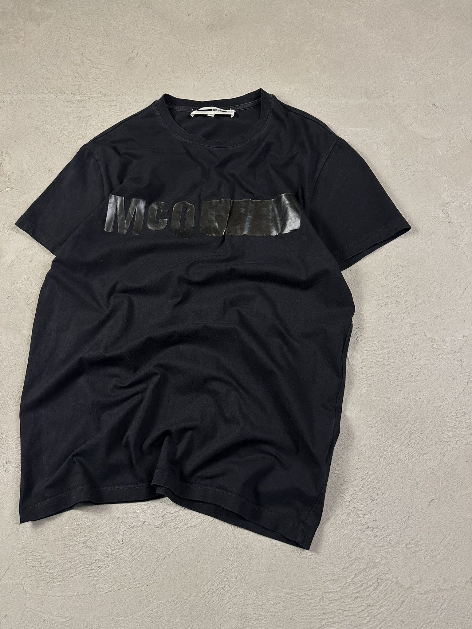 Alexander McQueen Alexander McQueen MCQ Logo Spellout T-shirt Size US XL / EU 56 / 4 - 3 Thumbnail