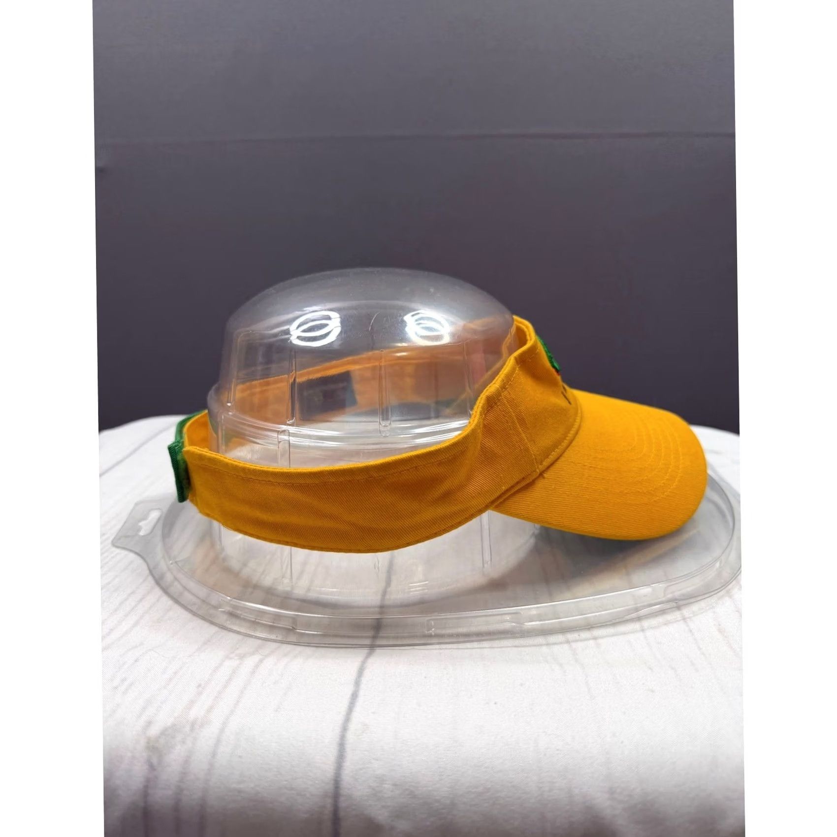 Vintage TBL Headwear Jamaica Sun Visor Unisex Yellow Green Embroidered Adjustable OSFM Size ONE SIZE - 3 Thumbnail