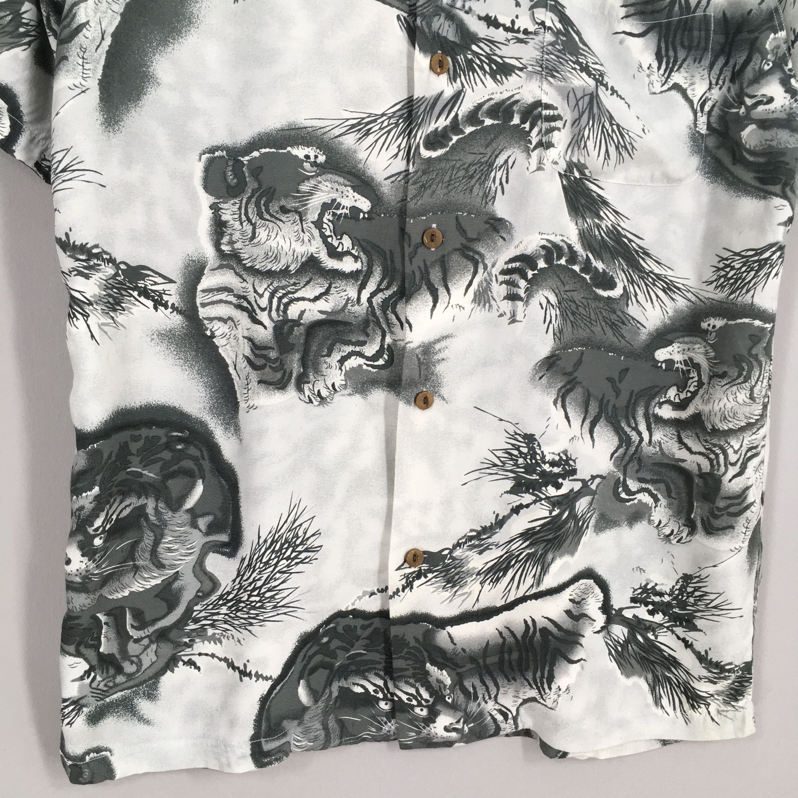 Other Vintage Houston Japan Hawaiian Dragon Shirt Medium Size US M / EU 48-50 / 2 - 4 Thumbnail