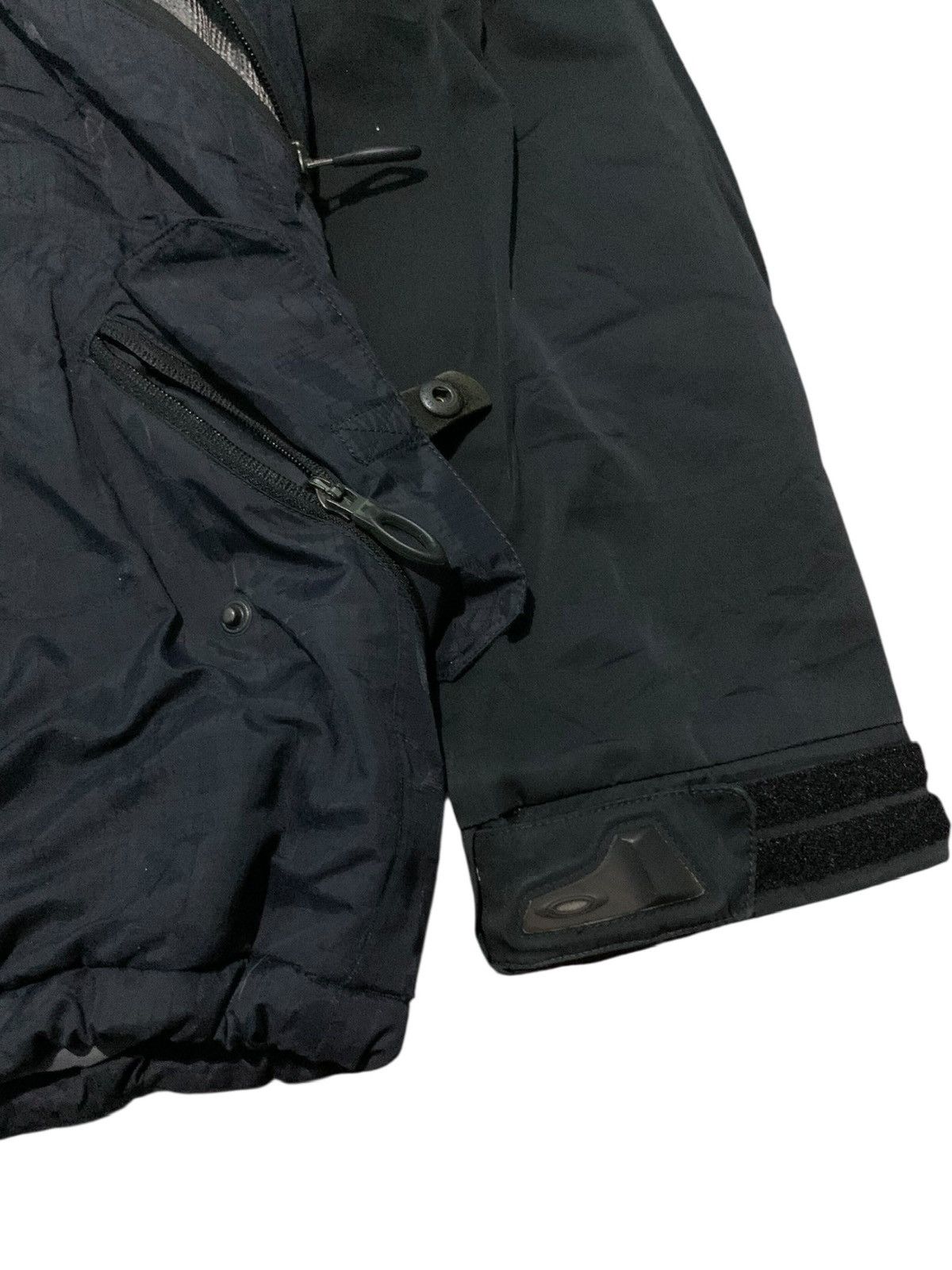 Oakley Oakley Software Nitro Fuel 2 Assymetrical Snowboard Jacket Size US M / EU 48-50 / 2 - 5 Thumbnail