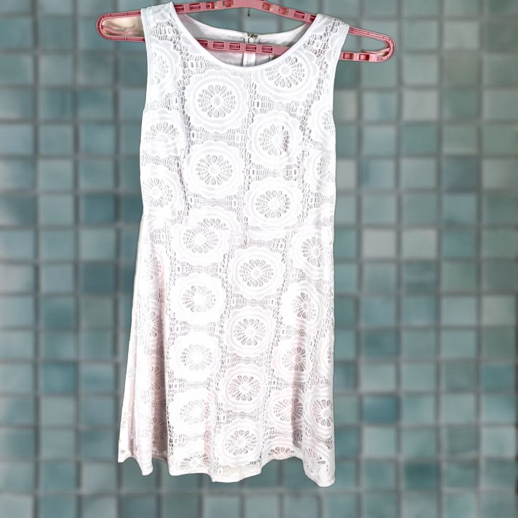 Vintage VINTAGE CATO Lace Lined Sleeveless Dress Midi Womens 12 White Poly Geometric 70s 80s Dress Women Size XL / US 12-14 / IT 48-50 - 1 Thumbnail