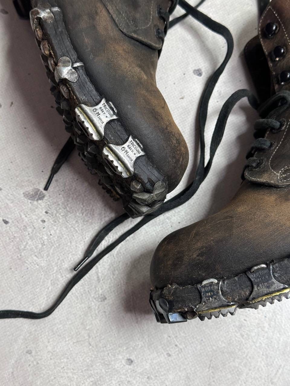 Other Vintage Swiss Army Hobnail WW2 Mountaineering Boots Tricouni Size US 8 / EU 41 - 8 Thumbnail