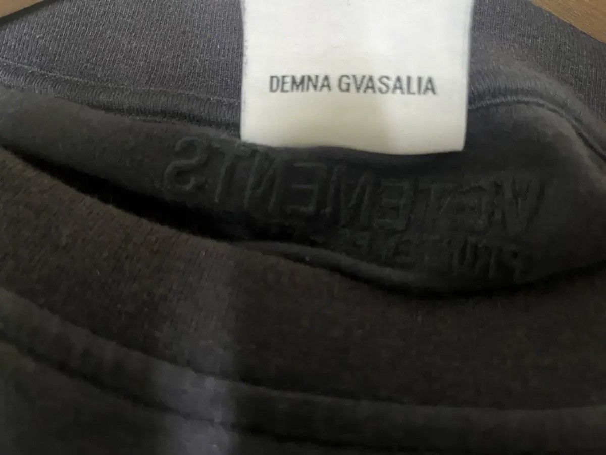 Vetements Vetements Work In Progress Long Sleeve Size US L / EU 52-54 / 3 - 7 Thumbnail