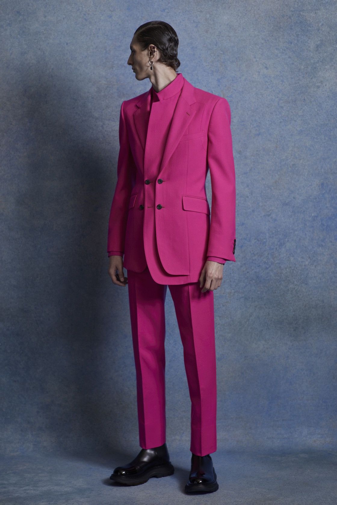 Alexander McQueen Alexander Mcqueen Cigarette Trousers Pink Size US 30 / EU 46 - 1 Thumbnail