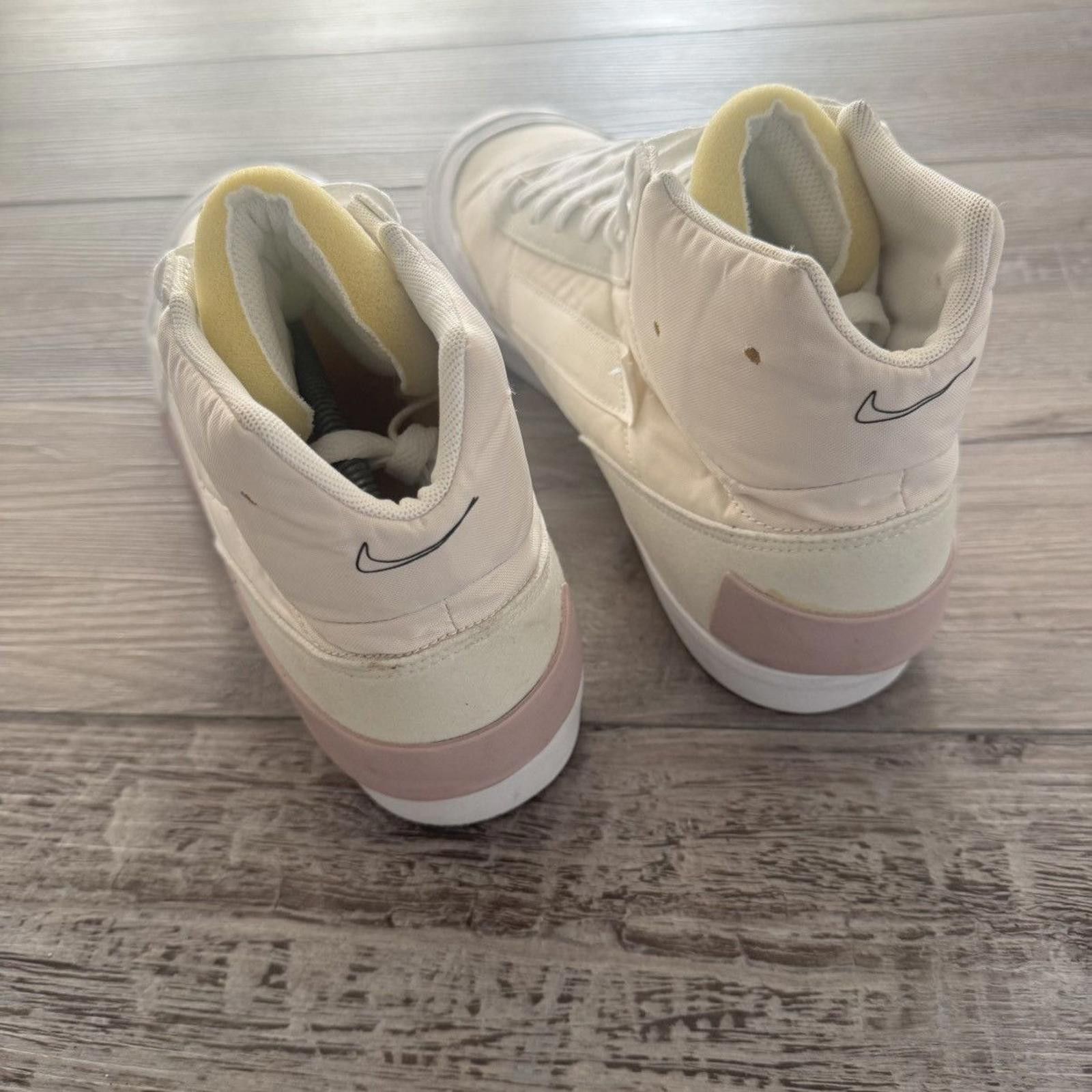 Nike NIKE • Drop-Type Mid "Summit" (13M) Size US 13 / EU 46 - 6 Thumbnail